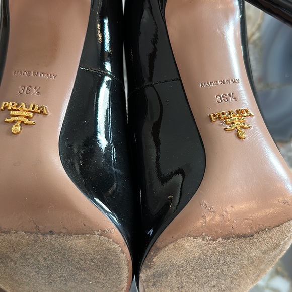 Prada Black Patent Heels in EXCELLENT CONDITION! 36.5 - Picture 8 of 9